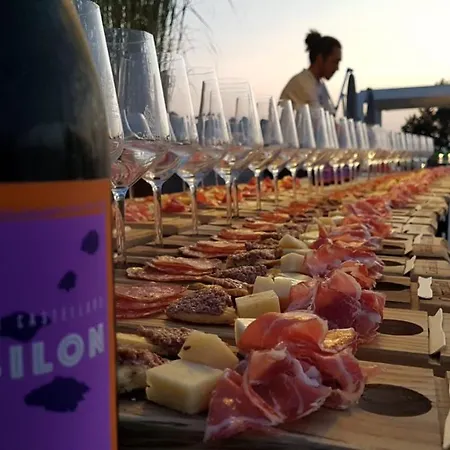 Rezort Tenuta Di Castellaro Winery & Lipari (Isola Lipari)